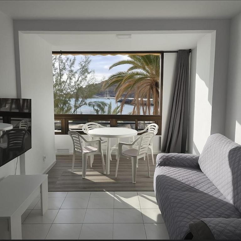 Patalavaca Beach - Image 24